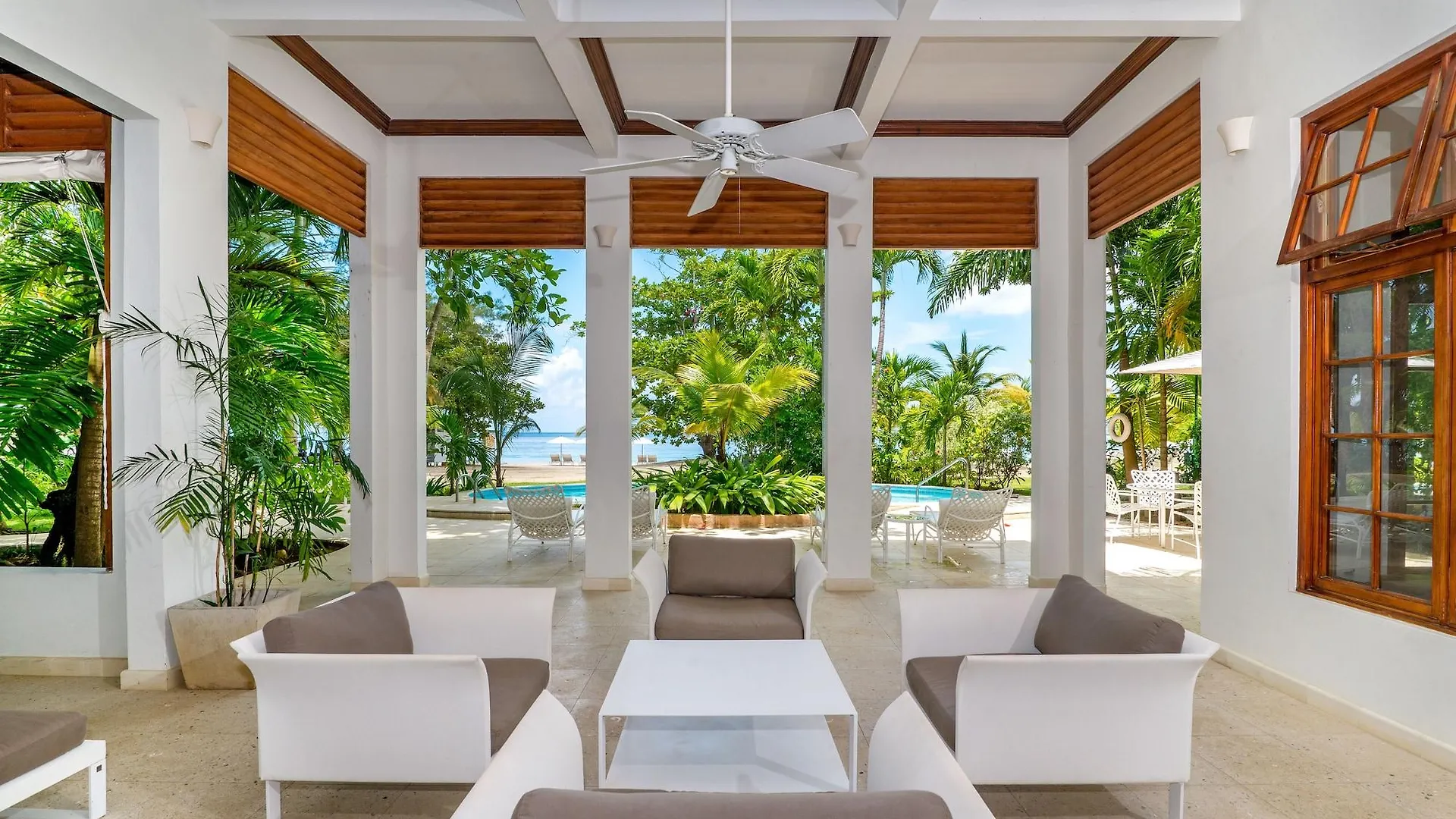 Idle Awhile Villas Negril Resort