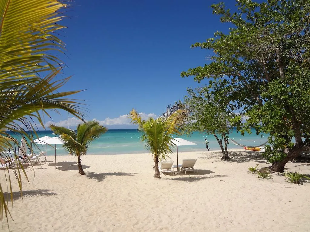 Idle Awhile Villas Negril 5*,