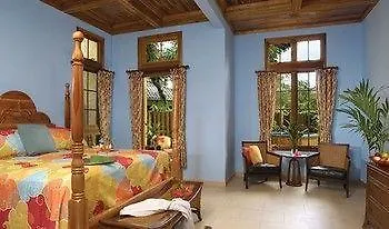 Idle Awhile Villas Negril Resort