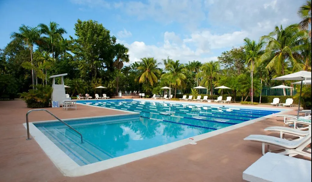 Idle Awhile Villas نيغريل 5*,